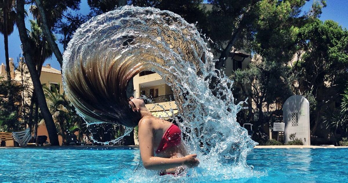 coupe courte femme cheveux ondulés