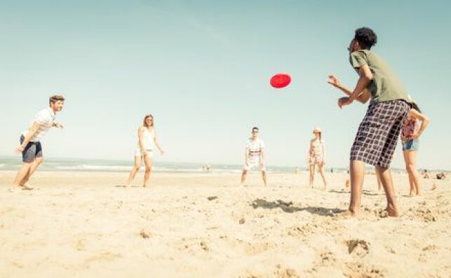 5 conseils pour se baigner en toute sécurité à la plage