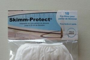 Notre Skimm-Protect pour tous les paniers de skimmer jusqu'à 250 mm de diamètre.