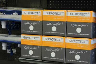 Nouveauté ABPool : ISI-PROTECT, le film adhésif amovible qui protège la ligne d'eau