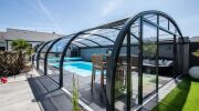 Top 8 des meilleurs fabricants d'abris de piscine hauts