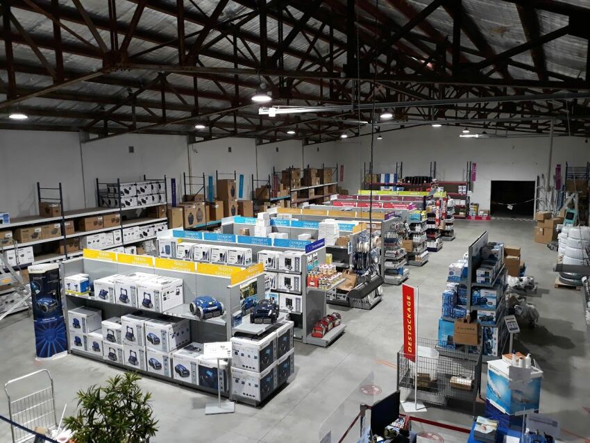 Agence Fluidra PRO Center d'Angers : 400m² de libre-service avec près de 650 références en stock permanent&nbsp;&nbsp;