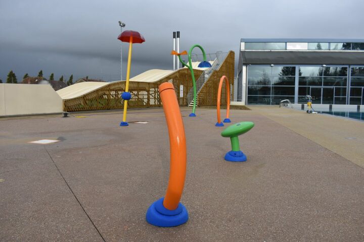aire de jeux aquatiques et pentagliss extérieur aire de jeux aquatiques et pentagliss extérieur