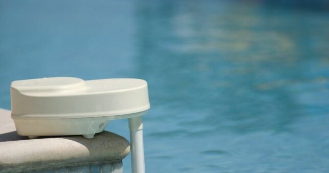 Alarme de piscine en panne