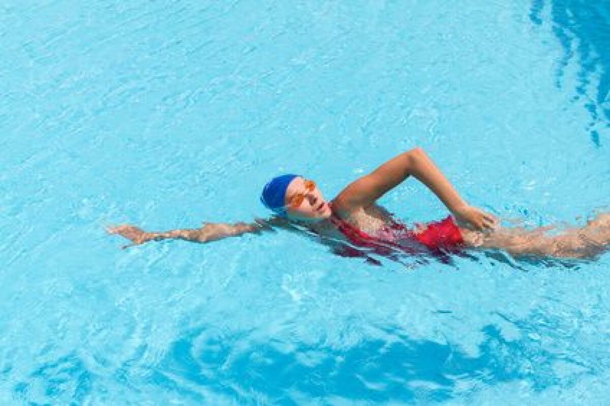 Apprendre A Nager Quelques Conseils Avant De Prendre Des Cours De Natation Guide Piscine Fr