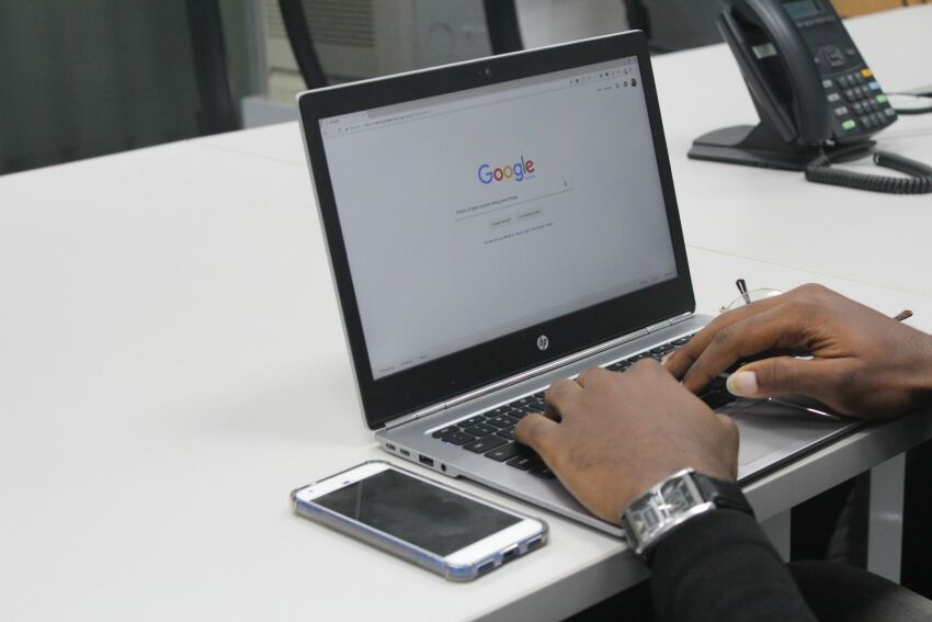 Avec une fiche Google My Business, les internautes vous trouveront plus facilement !&nbsp;&nbsp;