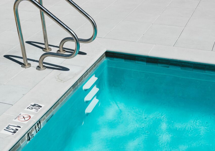 BLUECARE : zoom sur la gamme de produits d'entretien Piscines Carré Bleu&nbsp;&nbsp;