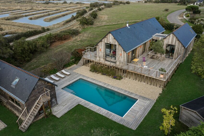 Catégorie piscine de forme angulaire de moins de 40m², prix spécial intégration paysage &nbsp;&nbsp;