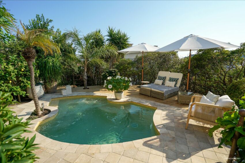 Catégorie Piscine familiale de forme libre de moins de 40m² - Trophée Argent - Diffazur 