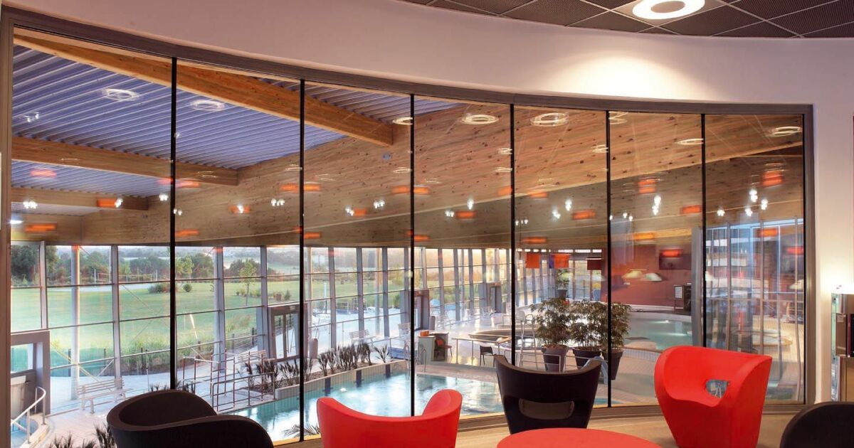 Piscine Sablé Sur Sarthe