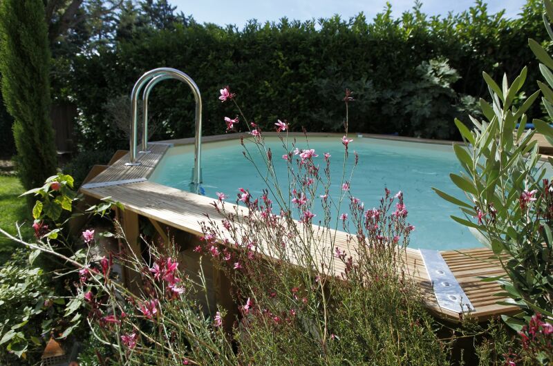 Cet été, choisissez la piscine bois !