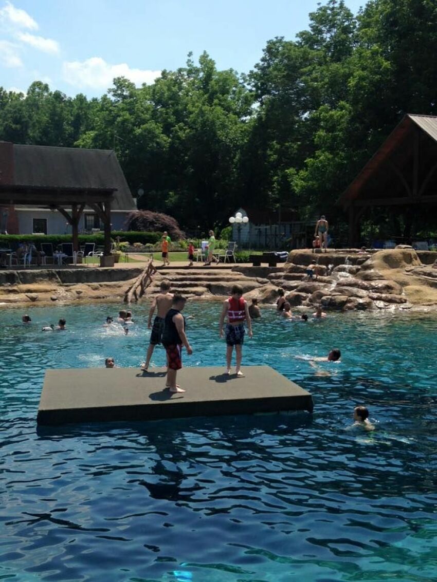 Cette piscine fait le bonheur des petits et des grands !&nbsp;&nbsp;