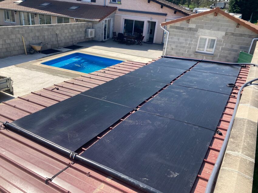 Chauffage solaire pour piscine à haut rendement, par Apice Piscine et Spa&nbsp;&nbsp;