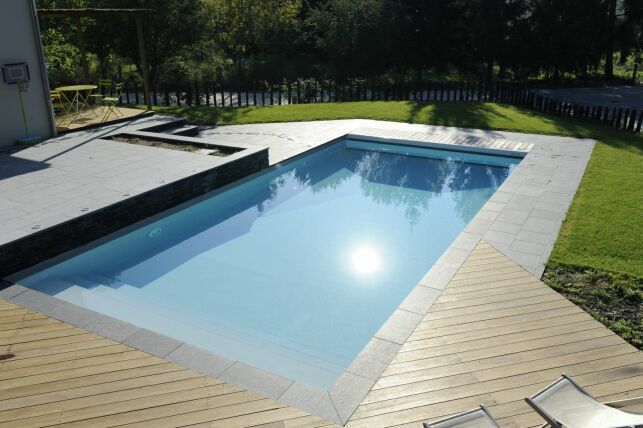 Chauffer une piscine, combien cela va vous coûter ? 