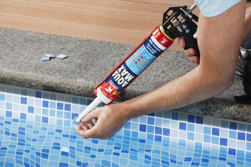 Colle de montage et mastic d'étanchéité piscine AQUA MAX®, par Griffon&nbsp;&nbsp;