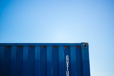 Comment est fabriquée une piscine container ?