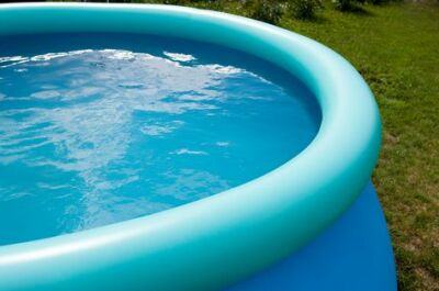 Installer une piscine gonflable dans son jardin