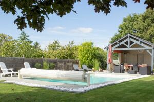 Construction de piscine enterrée à Gennes