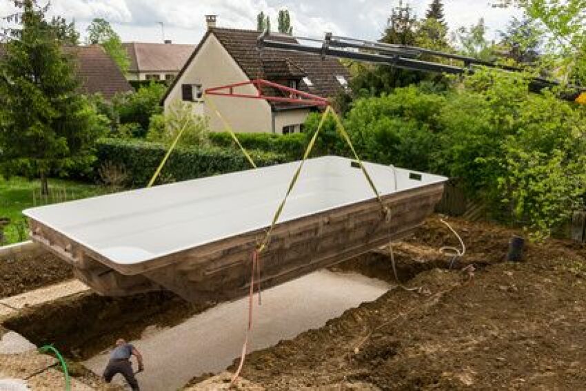 Construction et pose d'une piscine coque&nbsp;&nbsp;