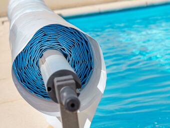 Lot De 16 Sacs à Eau Pour Bâche De Piscine - PVC Renforcé 23x34 Cm - Avec Crochets - Poids Pour Hivernage, Remplissage Eau Ou Sable