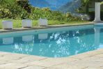 Zoom sur les dallages et margelles piscine Dalles de France