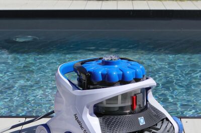 Découvrez le Robot AquaVac® 6 series, par Hayward
