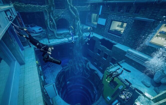 Deep Dive Dubai : la piscine la plus profonde du monde © Deep Dive Dubai