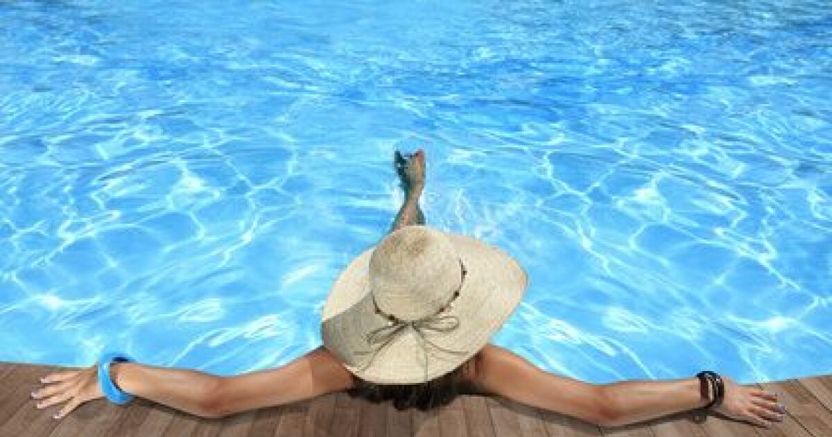 Un dôme solaire pour la piscine fonctionnement et installation