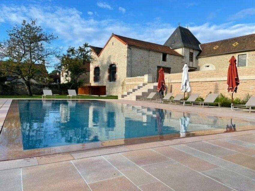 Une réalisation Eau Bonheur de l'Eau. Propriétaire : Prosper Maufoux château de Saint Aubin&nbsp;&nbsp;