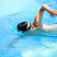 Entraînement type pour les débutants en natation