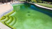 Nettoyage et entretien d&rsquo;un escalier de piscine