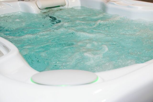 Filtre de spa: À quelle fréquence nettoyer et quand changer ?