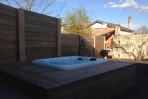 Espace Bleu et Bois (Wood-Line Piscines) au Taillan-Médoc