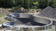 L'excavation du terrain pour construire sa piscine 