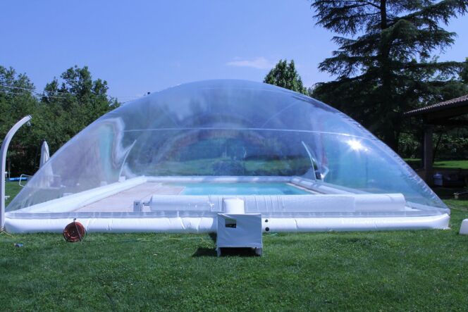abri piscine dome gonflable