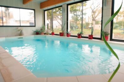 GECO propose une gamme de déshumidificateurs muraux pour piscine et spa d’intérieurs