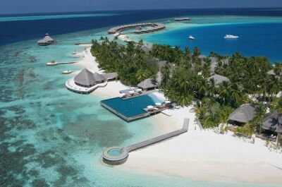 Huvafen Fushi : hôtel de luxe et spa sous-marin aux Maldives 