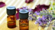 Les 5 huiles essentielles à avoir chez soi pour commencer l’aromathérapie