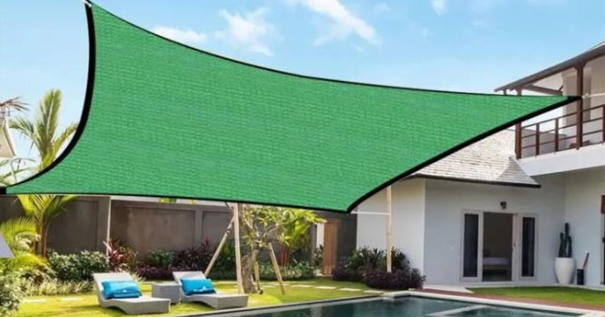Un Voile D ombrage Pour Sa Piscine Comment L installer un-voile-d-ombrage-pour-sa-piscine-comment-l-installer