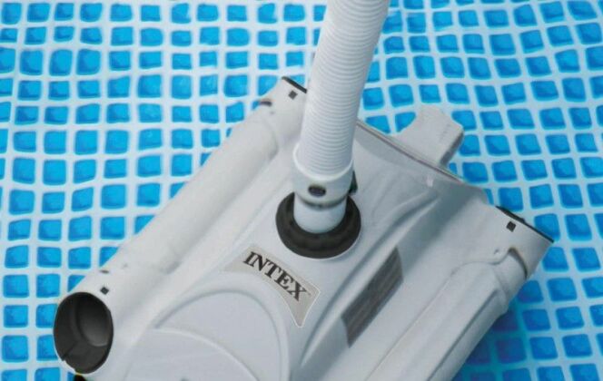 L'Intex 28001 : un robot hydraulique très accessible et efficace © Intex