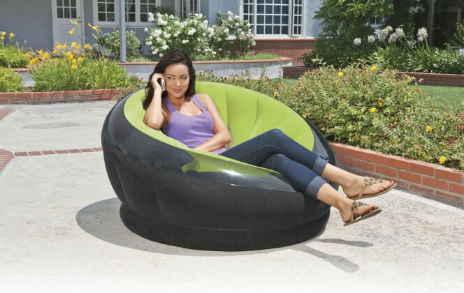 Intex lance le mobilier gonflable intérieur et extérieur ! © Intex