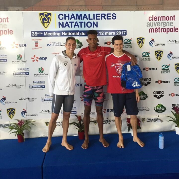 K-Ryls Miatti (au centre), spécialiste du dos, a réussi l'exploit de devancer Jordan Pothain, finaliste olympique,(à sa gauche)sur le 50m dos. K-Ryls Miatti (au centre), spécialiste du dos, a réussi l'exploit de devancer Jordan Pothain, finaliste olympique,(à sa gauche)sur le 50m dos.