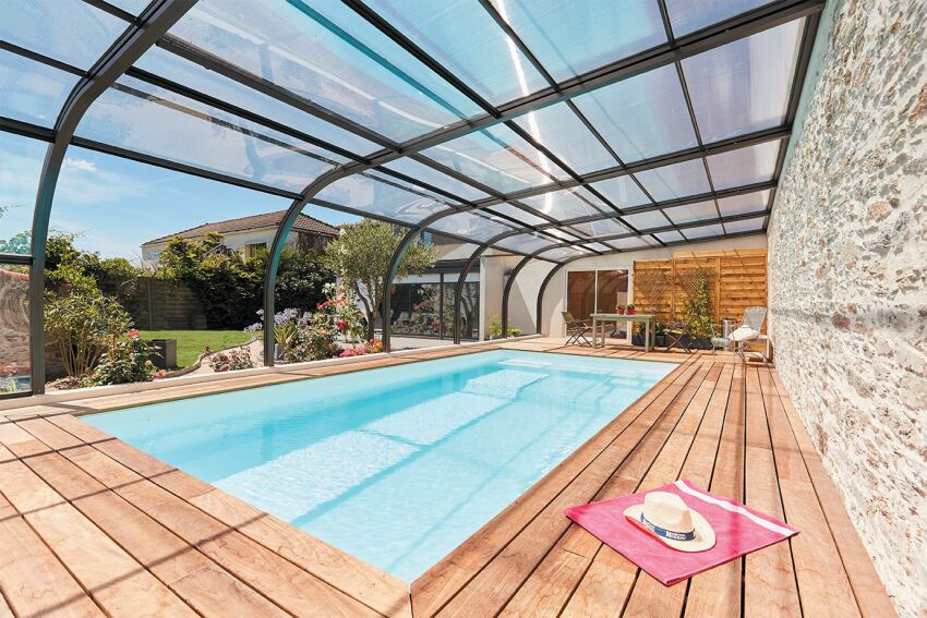 L'abri de piscine adossé à la maison&nbsp;&nbsp;