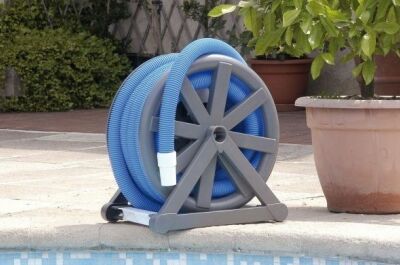 L’enrouleur de tuyau flottant pour robot de piscine