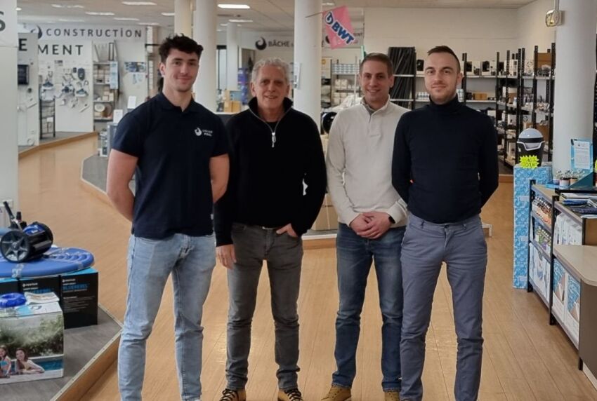 L'équipe d'Univerpool vous accueille dans ses magasins de La Rochelle et Aubagne&nbsp;&nbsp;