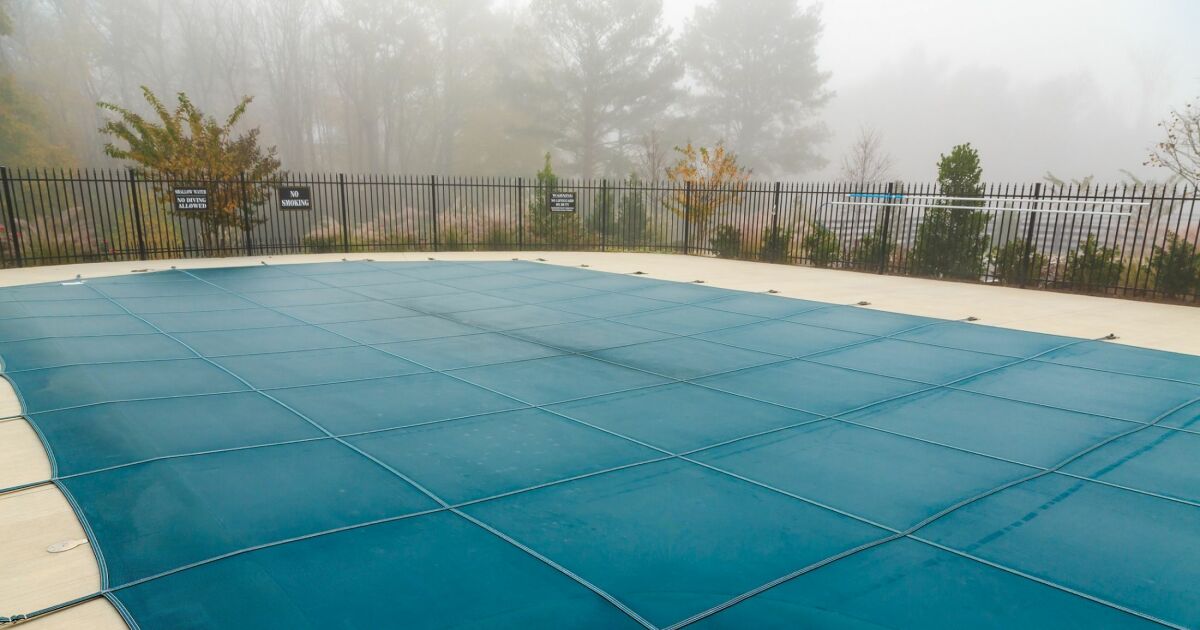 Couverture de sécurité for piscine d'hiver, piscine creusée rectangulaire,  couverture de piscine en maille robuste à haute résistance, matériel d'installation  inclus ( Color : Blue , Size : 4x7.5m/12x : : Jardin