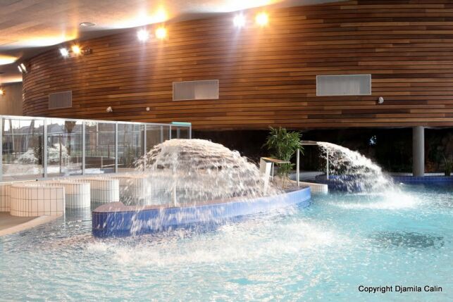 La piscine du centre aquatique des Portes de l'Essonne à Athis Mons