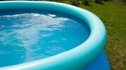 La piscine gonflable : le type de piscine le moins cher