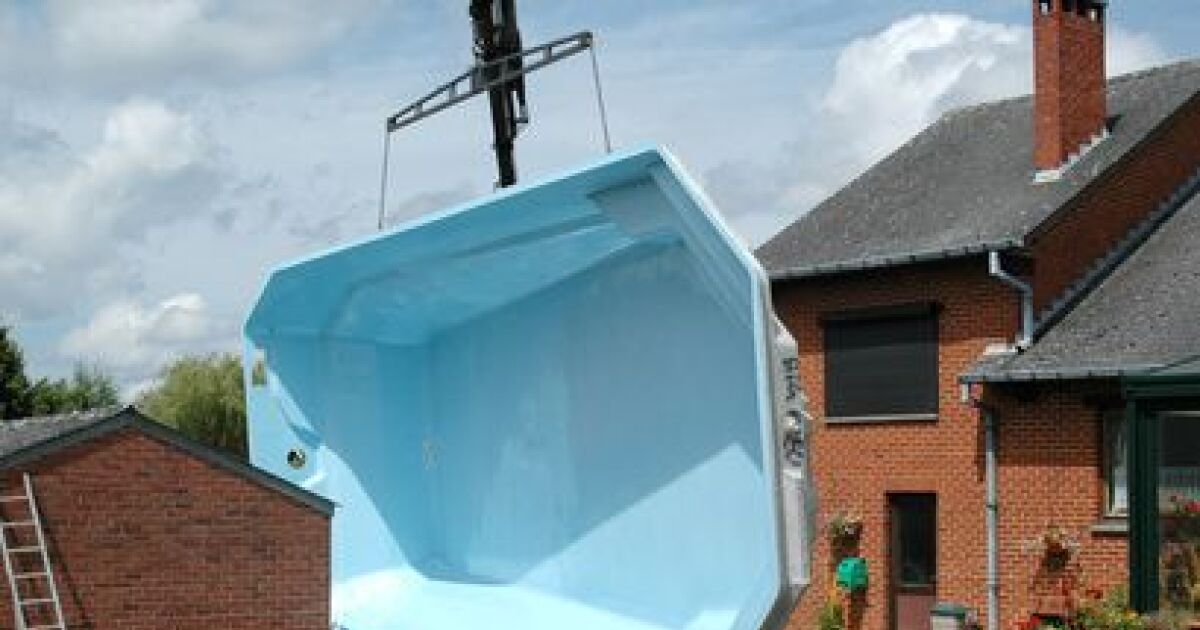 coque piscine polyester occasion