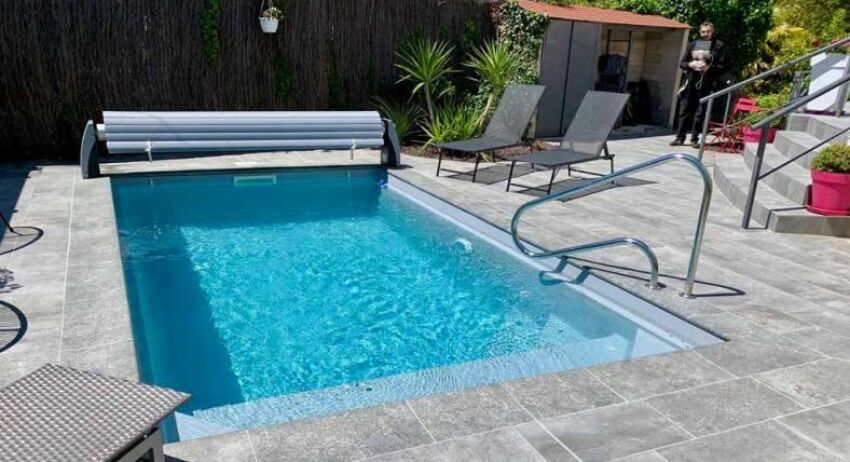 La piscine rectangulaire : une forme conçue pour toutes les utilisations 